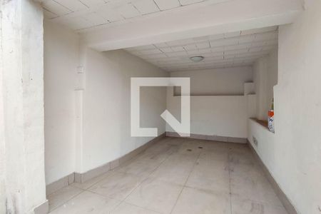 Casa à venda com 220m², 2 quartos e 1 vagaGaragem