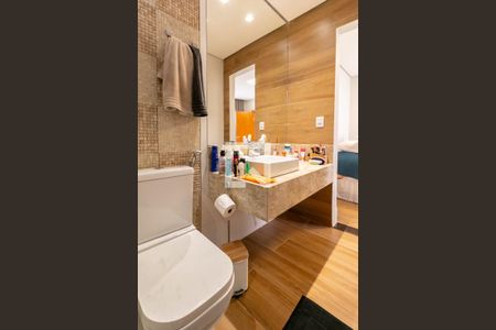 Casa à venda com 220m², 2 quartos e 1 vagaBanheiro da Suíte