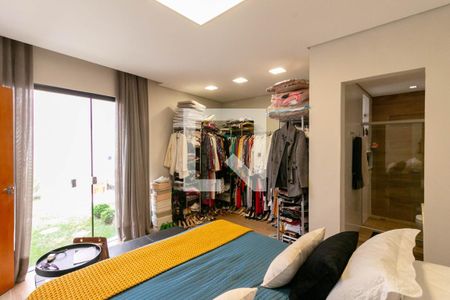 Casa à venda com 220m², 2 quartos e 1 vagaQuarto Suíte