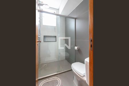 Casa à venda com 220m², 2 quartos e 1 vagaBanheiro Social