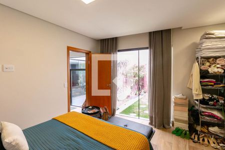 Casa à venda com 220m², 2 quartos e 1 vagaQuarto Suíte