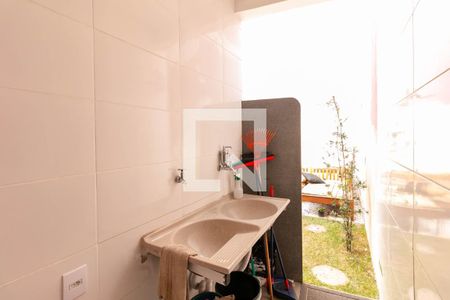 Casa à venda com 220m², 2 quartos e 1 vagaÁrea de Serviço