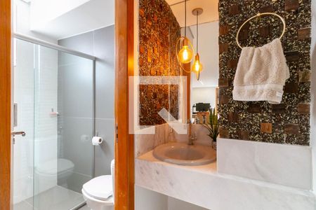 Casa à venda com 220m², 2 quartos e 1 vagaBanheiro Social