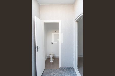 Casa para alugar com 300m², 3 quartos e 8 vagas Casa para alugar com 300m², 3 quartos e 8 vagasBanheiro externo