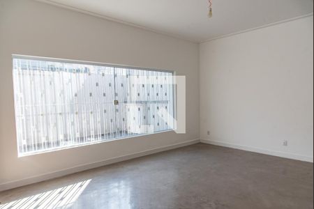 Sala de casa para alugar com 3 quartos, 300m² em Ipiranga, São Paulo