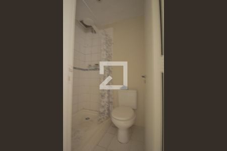 Casa de condomínio à venda com 107m², 4 quartos e 2 vagasBanheiro