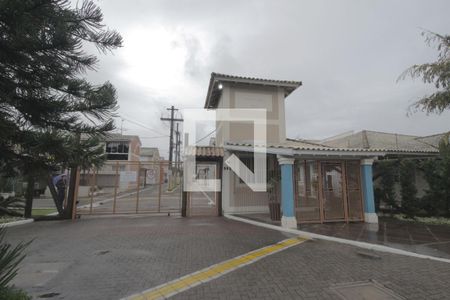 Casa de condomínio à venda com 107m², 4 quartos e 2 vagasFachada e portaria