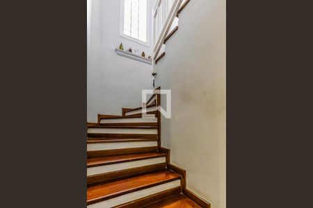 Detalhe de casa à venda com 3 quartos, 180m² em Parque Sao Domingos, São Paulo