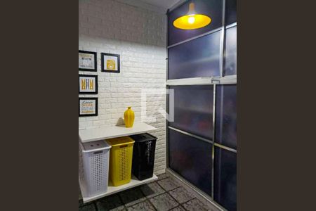 Casa à venda com 180m², 3 quartos e 2 vagasArea de Serviço