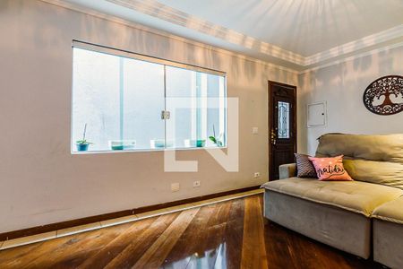 Casa à venda com 180m², 3 quartos e 2 vagasSala 2