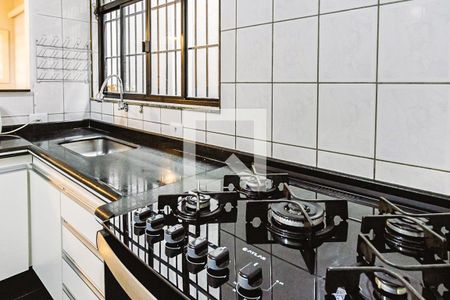 Casa à venda com 180m², 3 quartos e 2 vagasCozinha