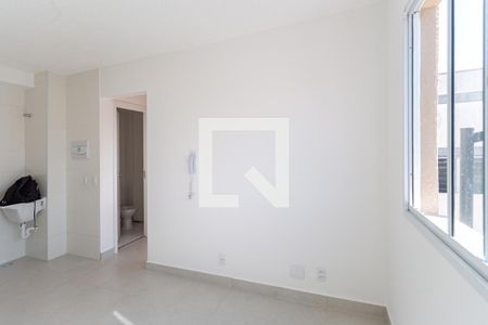 Sala/cozinha de apartamento à venda com 2 quartos, 32m² em Sacomã, São Paulo