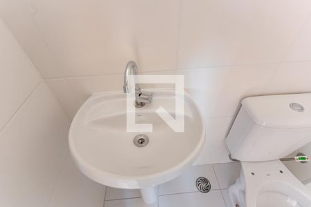 Apartamento à venda com 32m², 2 quartos e sem vaga Apartamento à venda com 32m², 2 quartos e sem vagaBanheiro