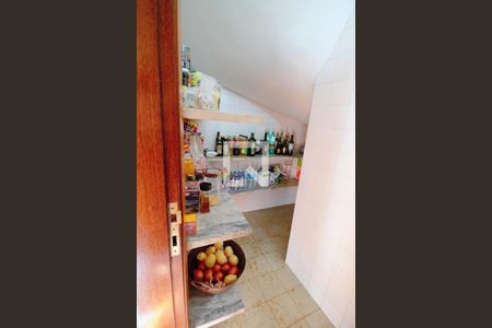 Casa à venda com 440m², 4 quartos e 3 vagasDispensa