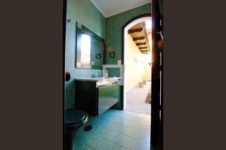 Casa à venda com 440m², 4 quartos e 3 vagasBanheiro Externo