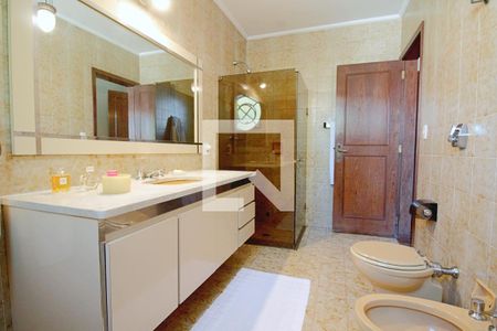 Casa à venda com 440m², 4 quartos e 3 vagasBanheiro da Suíte 3