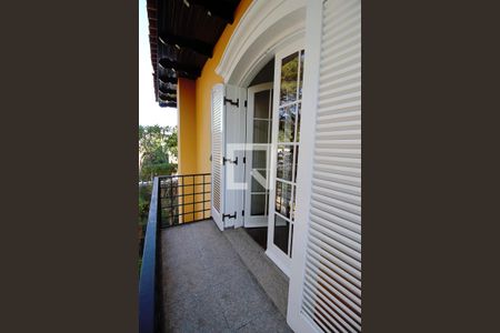 Casa à venda com 440m², 4 quartos e 3 vagasVaranda