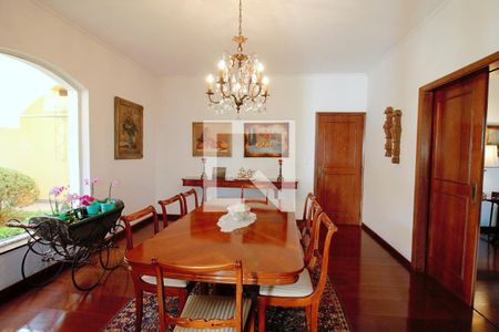 Casa à venda com 440m², 4 quartos e 3 vagasSala de Jantar