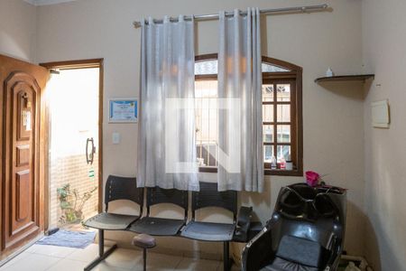 Sala de casa à venda com 3 quartos, 120m² em Vila Ipojuca, São Paulo