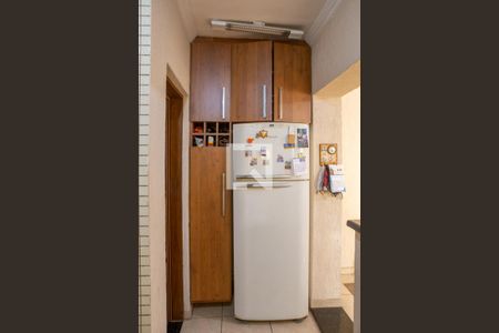 Casa à venda com 120m², 3 quartos e 2 vagas Casa à venda com 120m², 3 quartos e 2 vagasCozinha