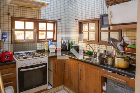 Casa à venda com 120m², 3 quartos e 2 vagas Casa à venda com 120m², 3 quartos e 2 vagasCozinha