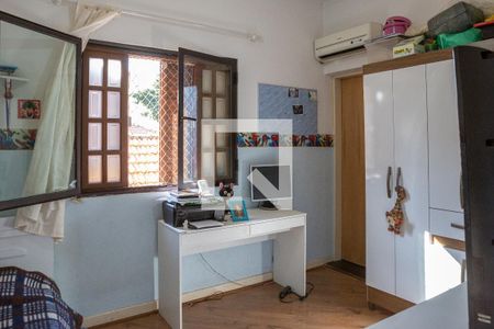 Casa à venda com 120m², 3 quartos e 2 vagas Casa à venda com 120m², 3 quartos e 2 vagasQuarto 2