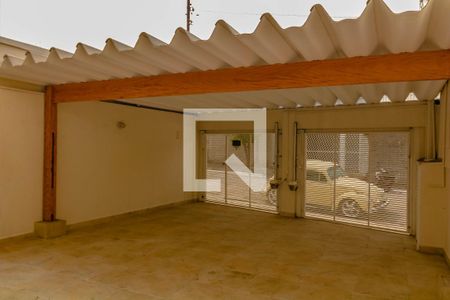 Garagem de casa à venda com 3 quartos, 157m² em Parque Jabaquara, São Paulo