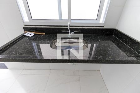 Casa à venda com 67m², 3 quartos e 2 vagasCozinha