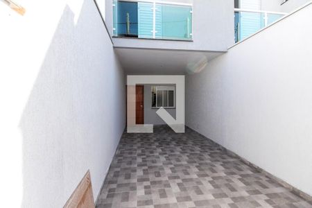 Casa à venda com 67m², 3 quartos e 2 vagasGaragem