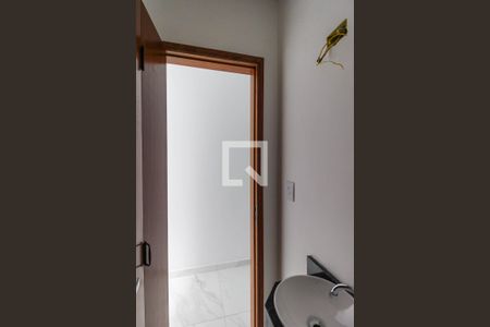 Lavabo de casa à venda com 3 quartos, 67m² em Vila Virginia, São Paulo