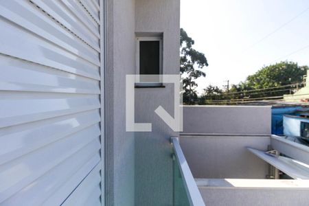 Casa à venda com 67m², 3 quartos e 2 vagasVaranda
