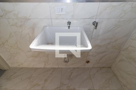 Apartamento à venda com 70m², 2 quartos e 1 vaga Apartamento à venda com 70m², 2 quartos e 1 vagaÁrea de serviço