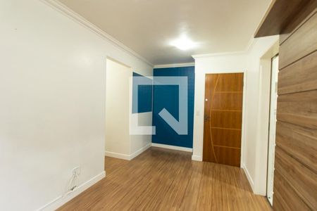 Sala de apartamento para alugar com 2 quartos, 42m² em Cidade Industrial, Curitiba
