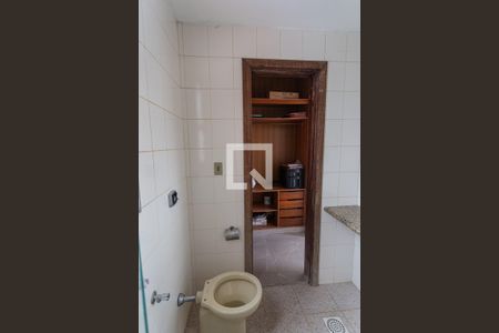 Apartamento para alugar com 215m², 3 quartos e 2 vagasBanheiro da Suíte