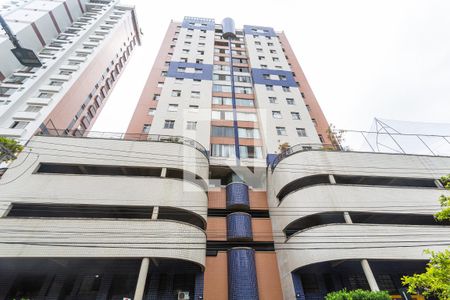 Apartamento para alugar com 215m², 3 quartos e 2 vagasFachada