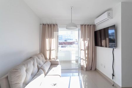 Sala  de apartamento à venda com 3 quartos, 69m² em Planalto, Belo Horizonte
