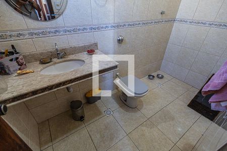 Banheiro da suite de casa para alugar com 3 quartos, 440m² em Planalto, Belo Horizonte