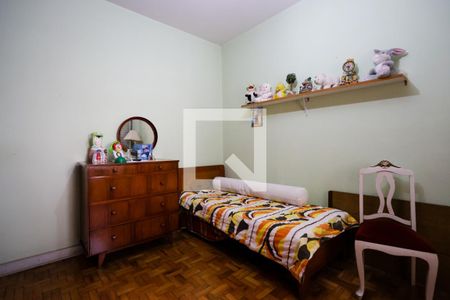 Casa à venda com 192m², 4 quartos e 2 vagasQuarto 1