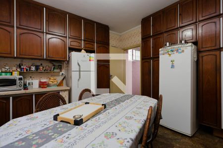 Casa à venda com 192m², 4 quartos e 2 vagasCozinha