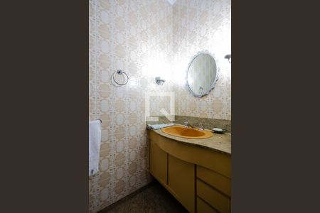 Casa à venda com 192m², 4 quartos e 2 vagasBanheiro da Suíte