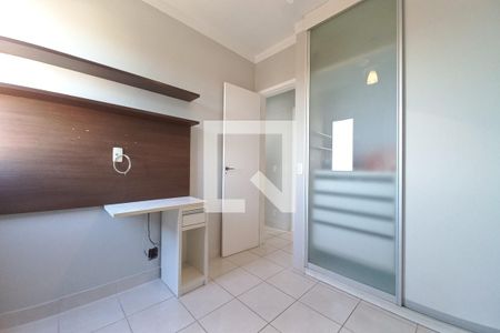 Apartamento à venda com 82m², 3 quartos e 2 vagasQuarto 2