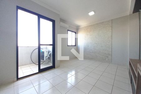 Sala de apartamento à venda com 3 quartos, 82m² em Jardim do Lago, Campinas