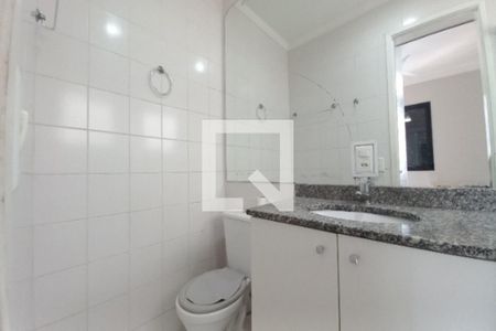 Apartamento à venda com 82m², 3 quartos e 2 vagasBanheiro da Suíte