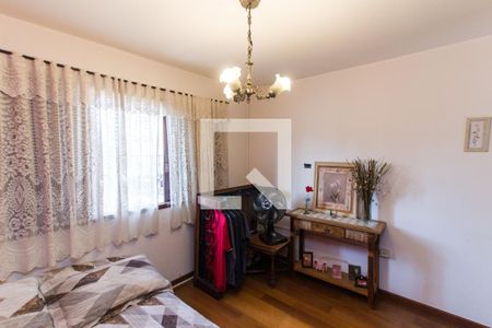 Casa à venda com 125m², 3 quartos e 2 vagas Casa à venda com 125m², 3 quartos e 2 vagasQuarto