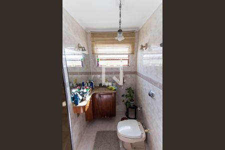 Casa à venda com 125m², 3 quartos e 2 vagas Casa à venda com 125m², 3 quartos e 2 vagasBanheiro