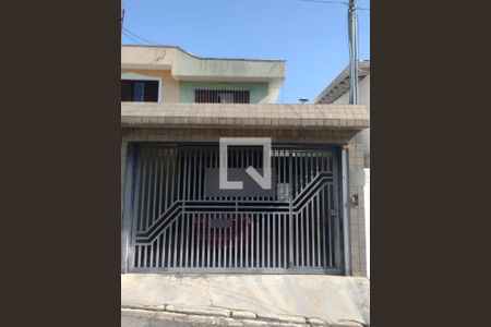 Casa à venda com 125m², 3 quartos e 2 vagas Casa à venda com 125m², 3 quartos e 2 vagasFachada