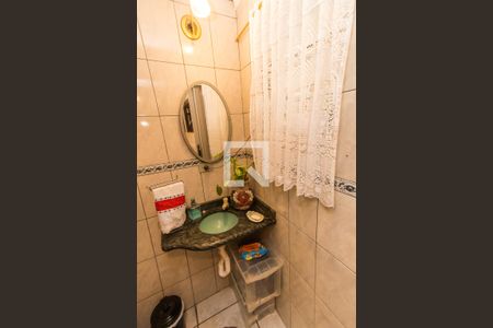 Casa à venda com 125m², 3 quartos e 2 vagas Casa à venda com 125m², 3 quartos e 2 vagasBanheiro de Serviço