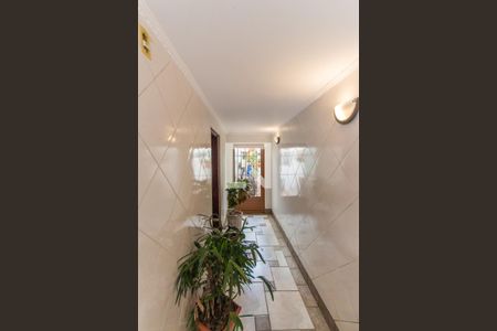 Casa à venda com 125m², 3 quartos e 2 vagas Casa à venda com 125m², 3 quartos e 2 vagasCorredor