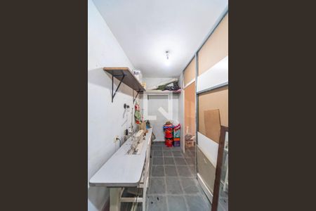 Casa à venda com 204m², 3 quartos e 3 vagas Casa à venda com 204m², 3 quartos e 3 vagasQuarto de Serviço