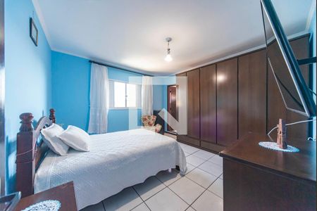 Casa à venda com 204m², 3 quartos e 3 vagas Casa à venda com 204m², 3 quartos e 3 vagasQuarto 1